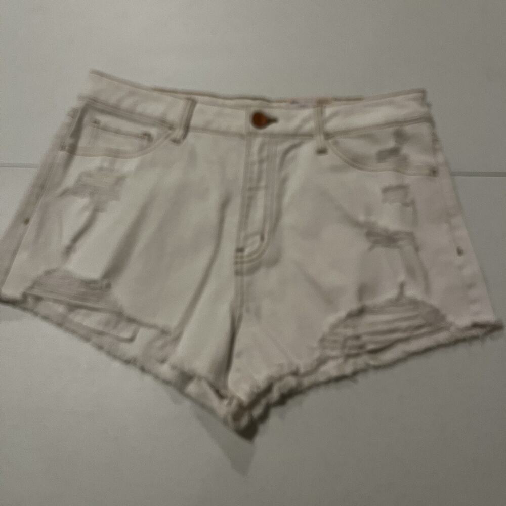 New Womens SO Cutoff Mini Shorts Distressed White Denim Size 32 - Picture 2 of 6